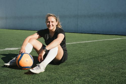 Compétition féminine de football proche de Bordeaux
